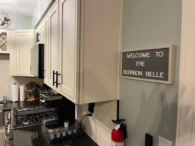 Bourbon Belle Of Bardstown Villa Bagian luar foto